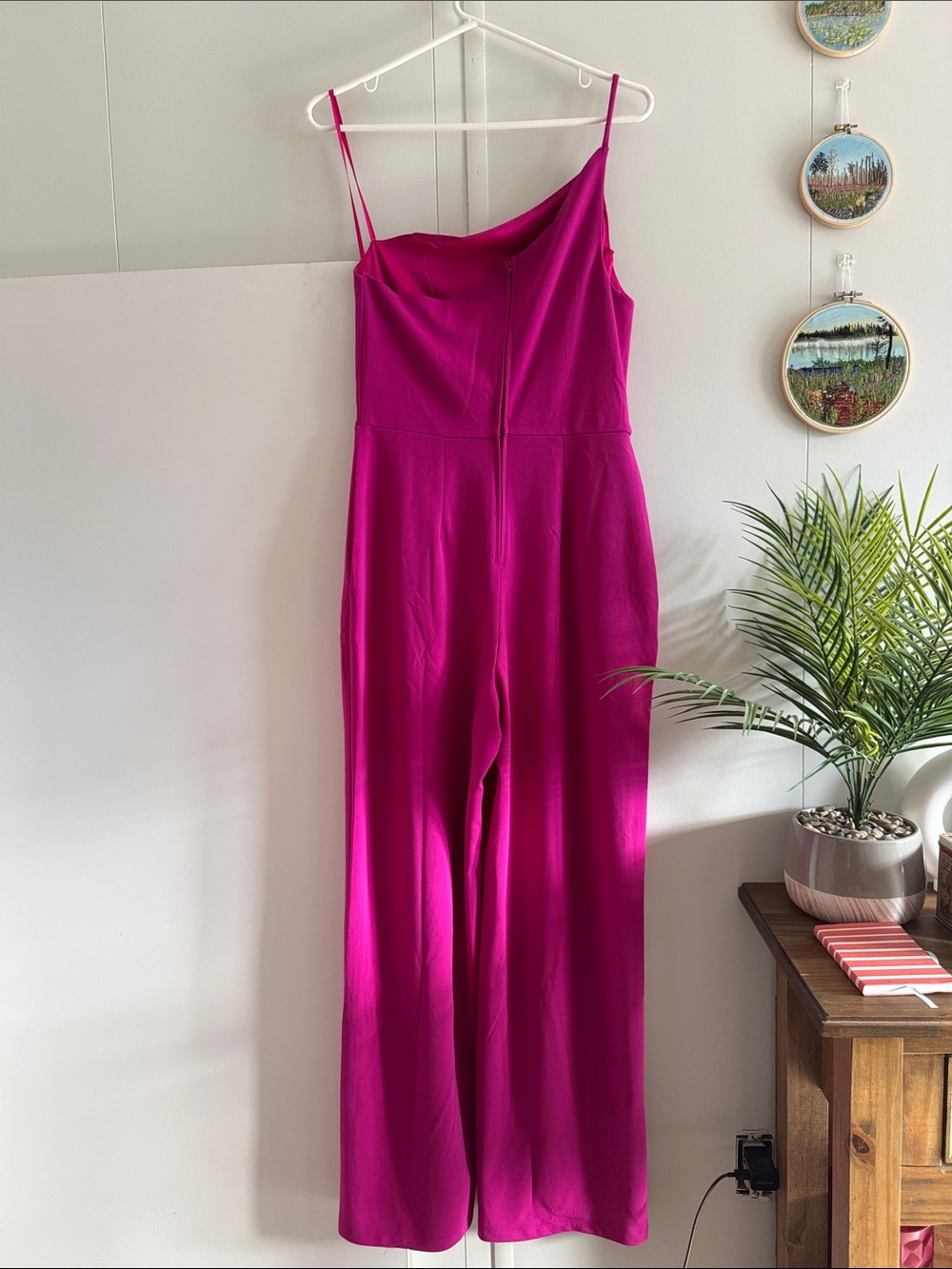 CRYSTAL SKY Magenta One Shoulder Jumpsuit M - Picture 2 of 2